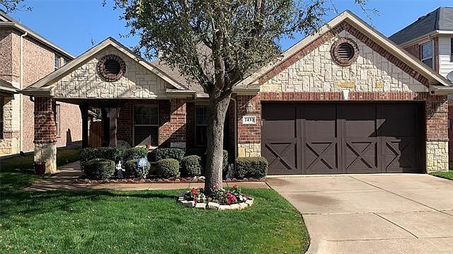 1st image of 2433 Creek Villas Dr