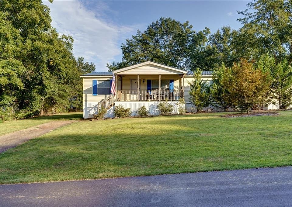 52 Skyland Dr W, Locust Grove, GA 30248 Zillow
