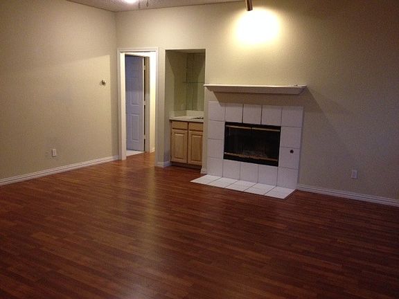 5th image of 1711 Hartford Dr