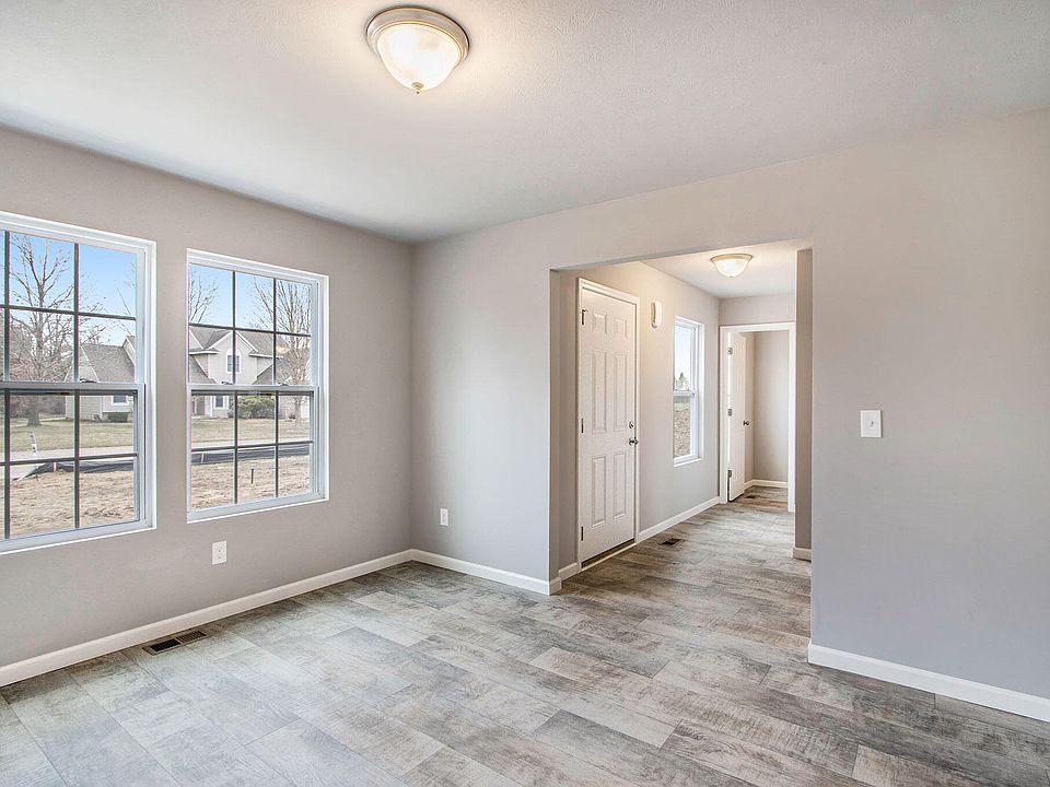 653 Petosky Stone Dr, Byron Center, MI 49315 MLS 23138795 Zillow