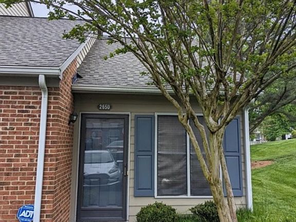 2nd image of 2650 Hitchcock Dr #1