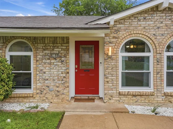 6100 Melody Ln, Watauga, TX 76148