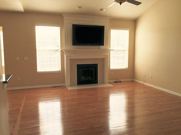4th image of 11507 Turnstone Ln #71
