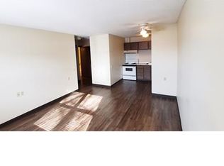 500 Polk Ave, Charleston, IL 61920