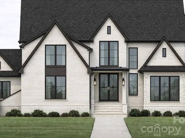 629 Wingrave Dr, Charlotte, NC 28270