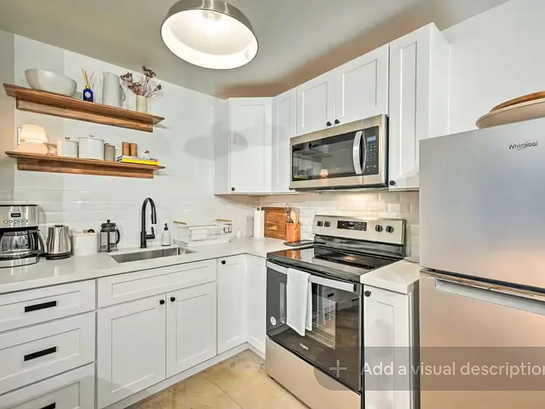 162 22nd Ave — Photo 1