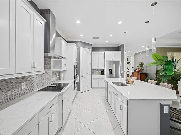 4664 Abaca Cir — Photo 2
