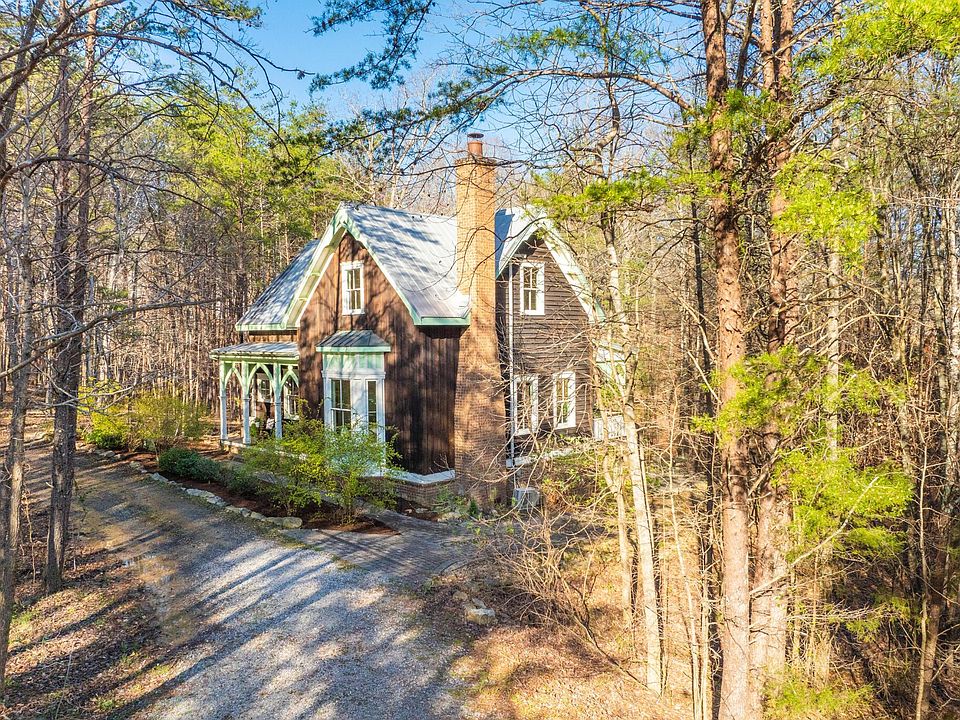 1st image of 44 Valley Rim Dr