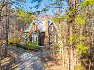 44 Valley Rim Dr, Chickamauga, GA 30707