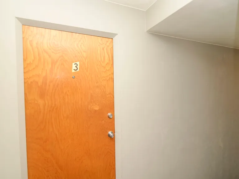 214 W Atchison St #3 — Photo 10