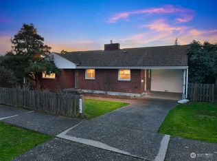 6017 36th Ave SW, Seattle, WA 98126