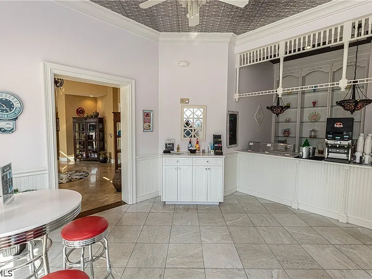 11108 Esteban Dr — Photo 19