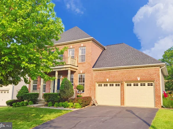 35547 Sarasota St, Round Hill, VA 20141