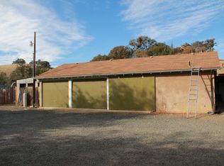 1195 Mockingbird Ln, Lakeport, CA 95453