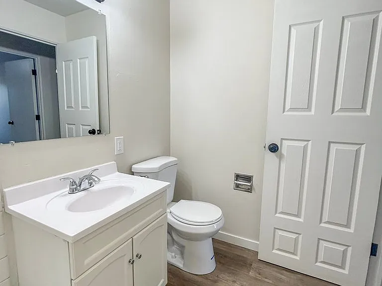 141 Bader St — Photo 11
