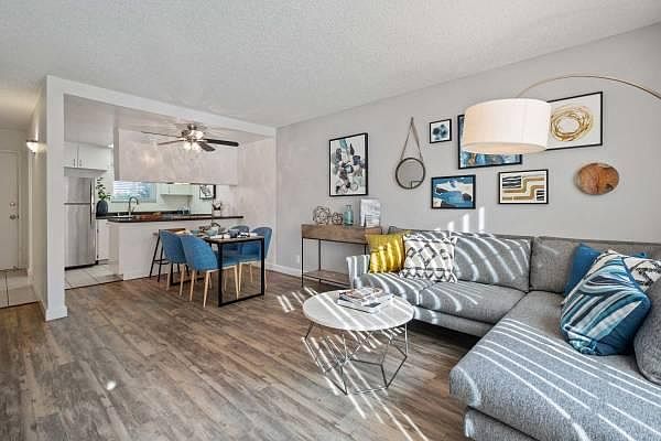 2nd image of 1170 Shortell Ave #1