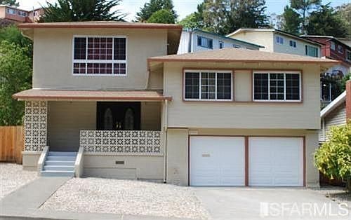 1st image of 2380 Valleywood Dr