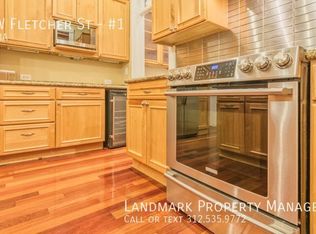 929 W Fletcher St UNIT 1, Chicago, IL 60657