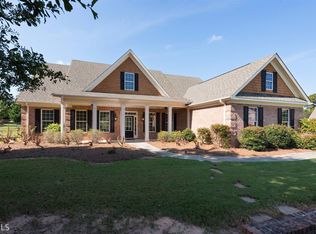809 Cedar Stream Ct, Loganville, GA 30052