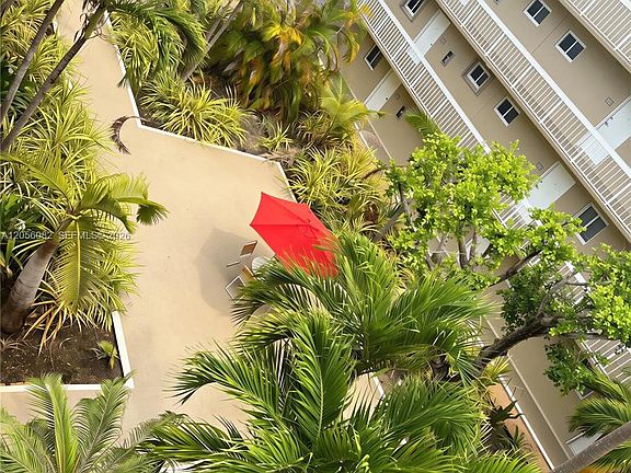2nd image of 7860 Camino Real APT 412