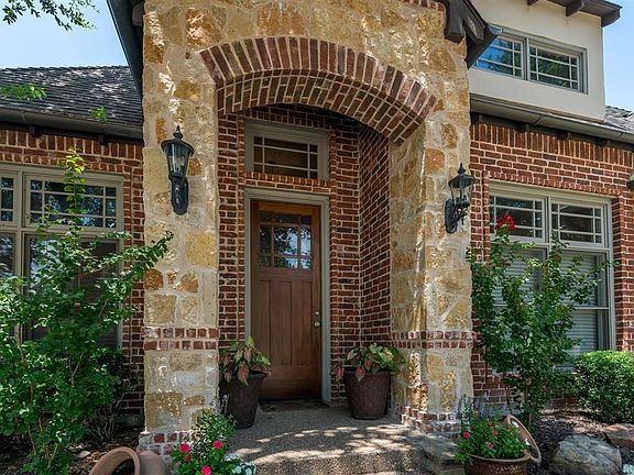 4th image of 7506 S Ballantrae Dr