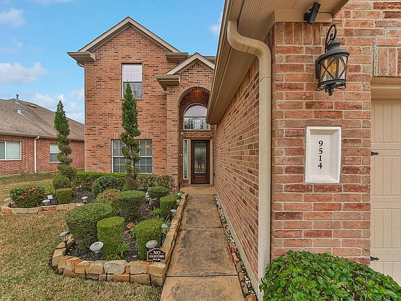 4th image of 9514 Taftsberry Dr