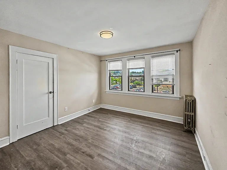 405 Fig St — Photo 6