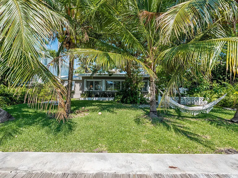 224 N Gordon Rd — Photo 27