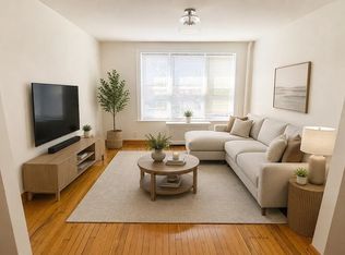 28-47 46th St #1RR, Astoria, NY 11103