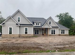 155 Barrington Oaks Dr, Brunswick, GA 31523