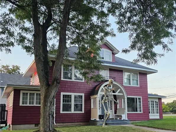 3 Hazard Pkwy, Albion, NY 14411