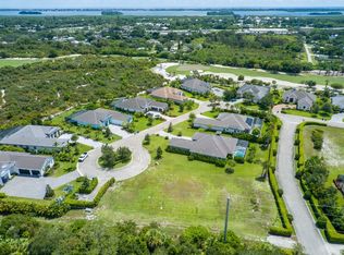 2405 Pine Valley Rd SW, Vero Beach, FL 32962