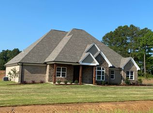 20 Belle Meade, Mount Pleasant, MS 38649