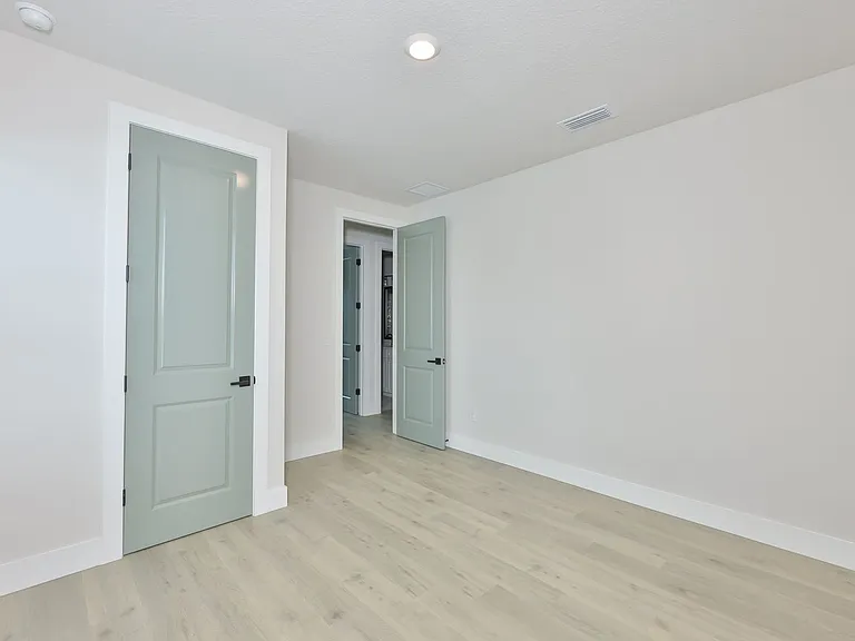 4718 W Kensington Ave — Photo 33