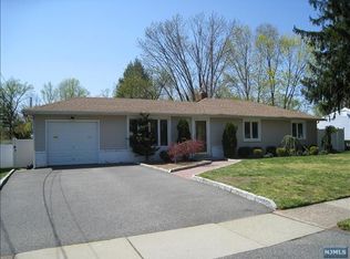 363 5th Ave, River Edge, NJ 07661