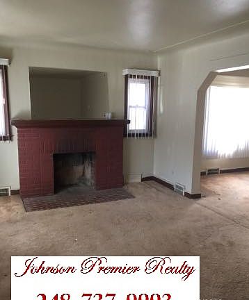 3rd image of 8716 Orangelawn St
