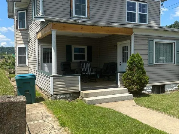 388 Broaddus Ave, Clarksburg, WV 26301