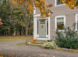 8 Friend St, Epping, NH 03042