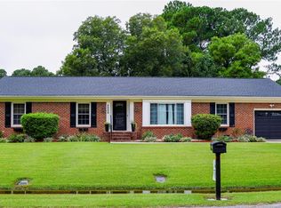 4232 Summerset Dr, Portsmouth, VA 23703