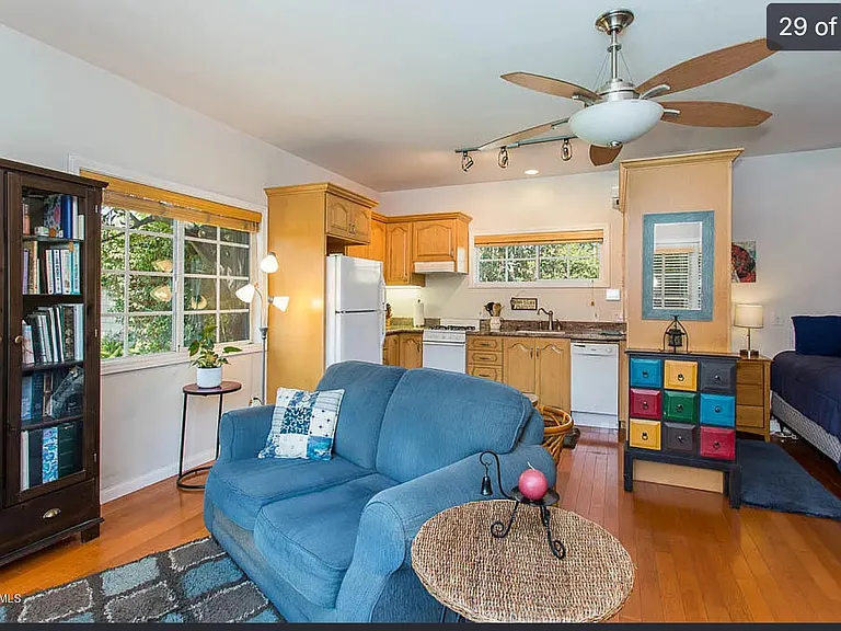 15841 Gresham St — Photo 2