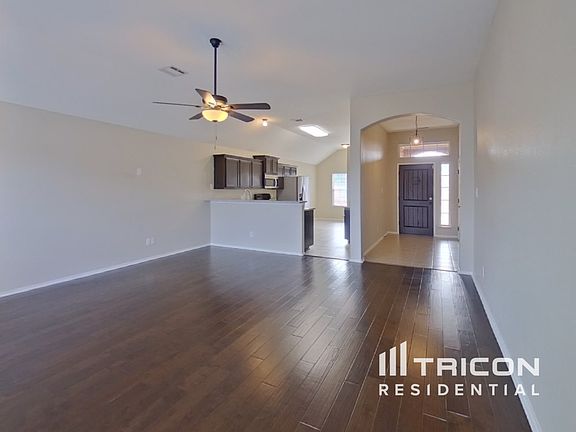 4th image of 5504 Parkview Hills Ln