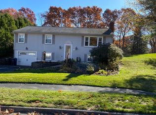 19 Clearview Rd, Holden, MA 01520