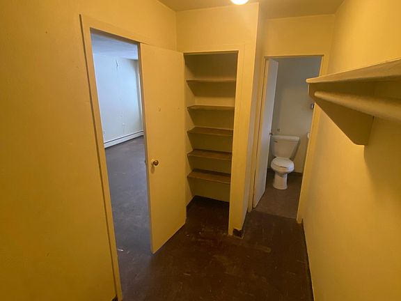4th image of 325 8th Ave SE APT 105