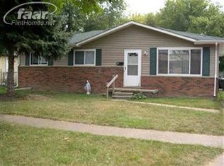 116 E Vinewood St, Durand, MI 48429