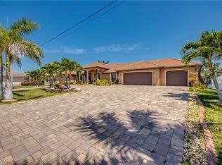 141 SW 39th St, Cape Coral, FL 33914