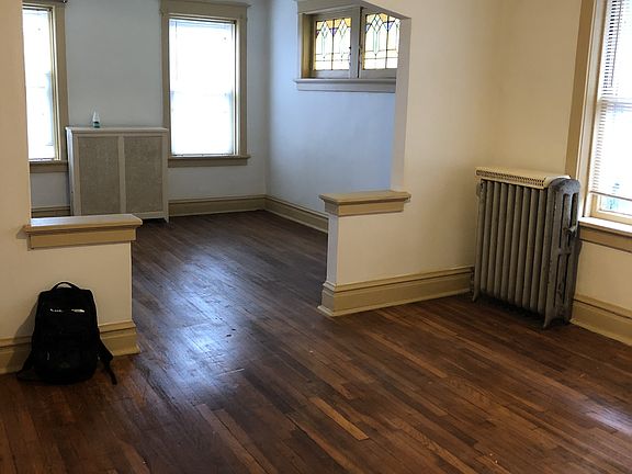 3rd image of 3108 N Taylor Ave