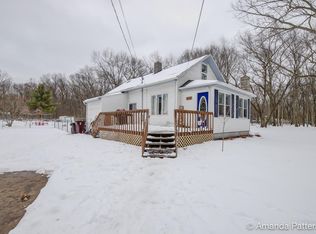 152 N Walker Rd, Muskegon, MI 49442