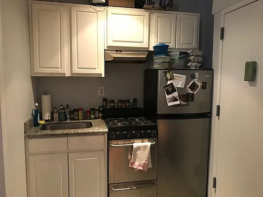 Rented by Friedman Roth Realty | media 23