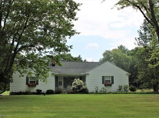 13937 Benner Dr, Novelty, OH 44072