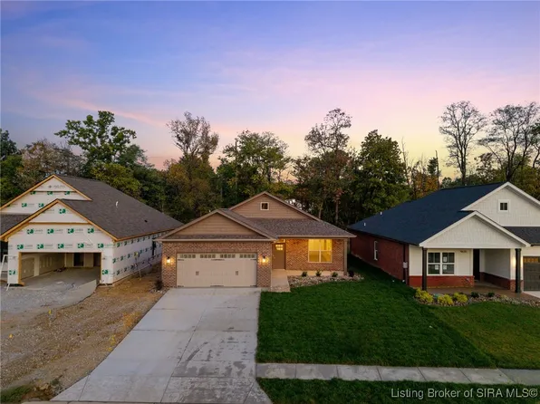 4633 Red Tail Ridge, Jeffersonville, IN 47130